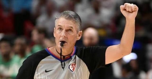 雷霆队夺得NBA总冠军！裁判福斯特被视为取胜关键，肖华最大输家-第2张图片-ZBLOG