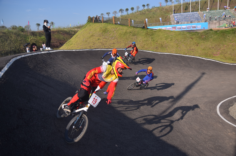 2019年中国BMX自行车联赛四川营山收车-第2张图片-ZBLOG