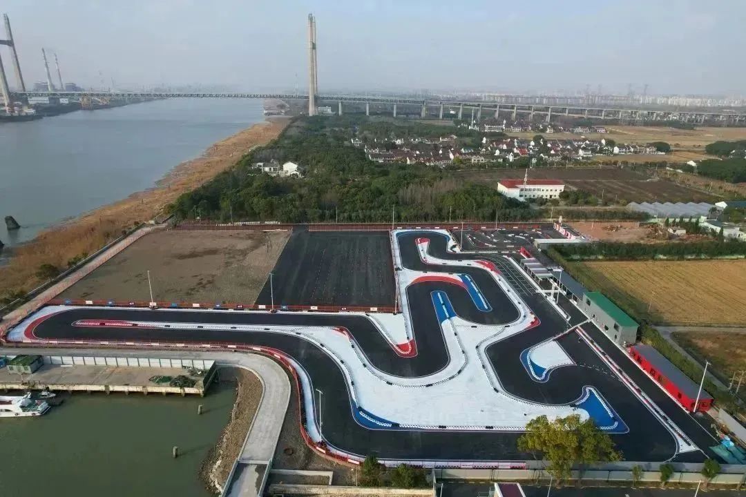 别样春游，去体验一把飞车的快乐-第11张图片-ZBLOG
