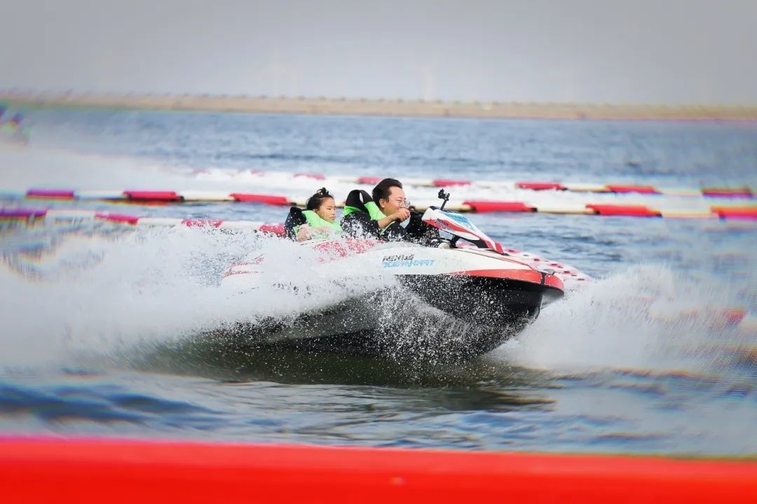 首批入选?来金山体验现实版“速度与激情”！-第8张图片-ZBLOG