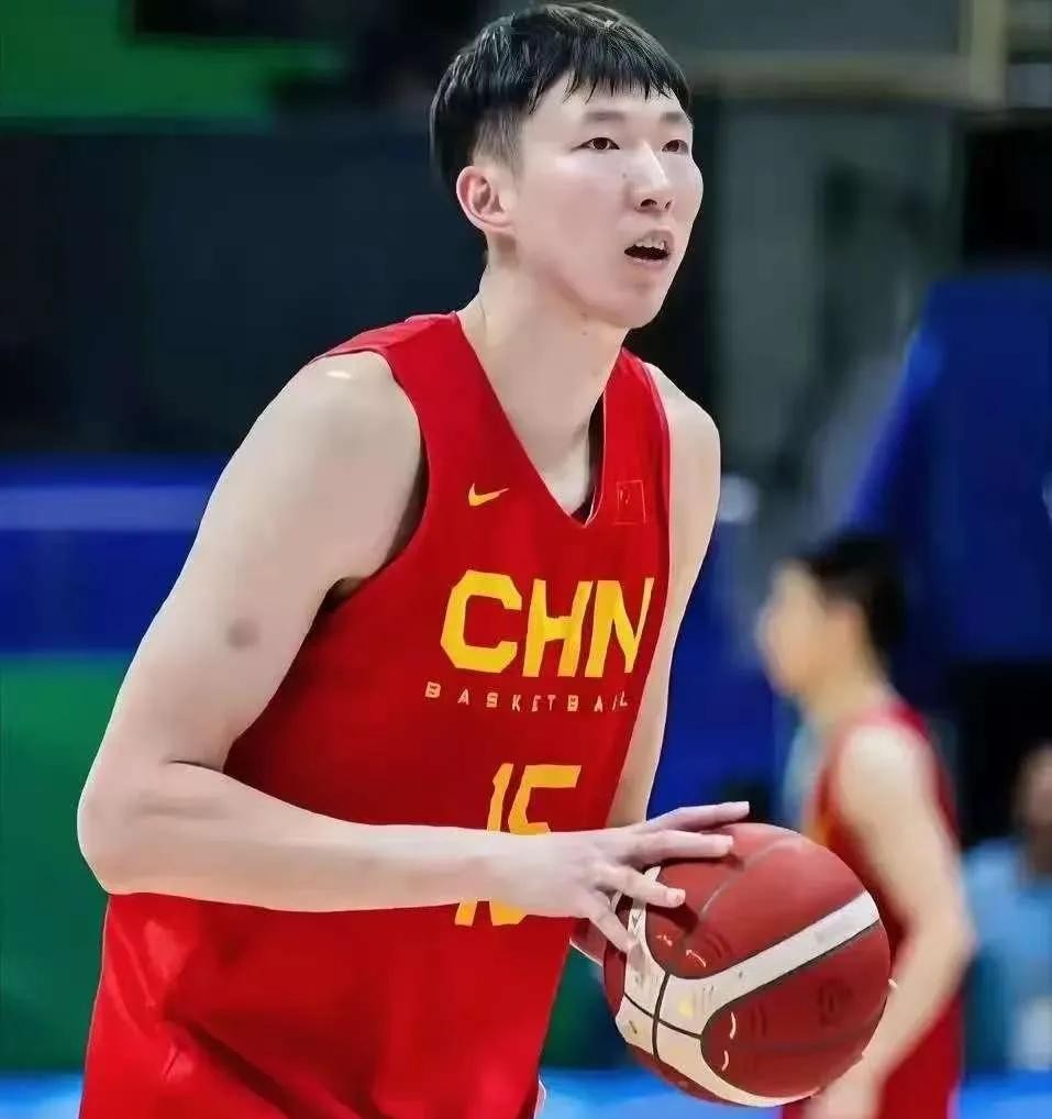 大胆预测！2025年11月世界杯预选赛，中国男篮12人大名单-第2张图片-ZBLOG